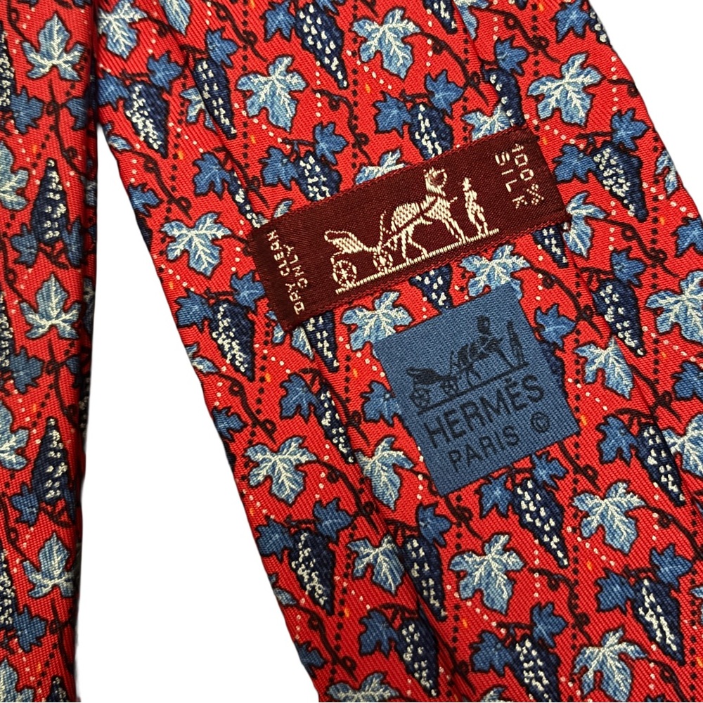 HERMES silk tie